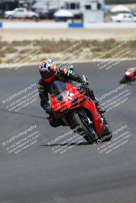 media/Jun-08-2025-TrackDaz (Sun) [[dc1ba13c79]]/A Group/1pm (Turn 6)/